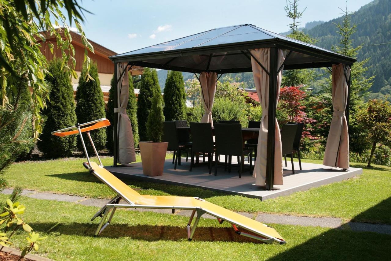 Chalet Sabrina Mit Aussenpool Im Sommer Kaprun Luaran gambar